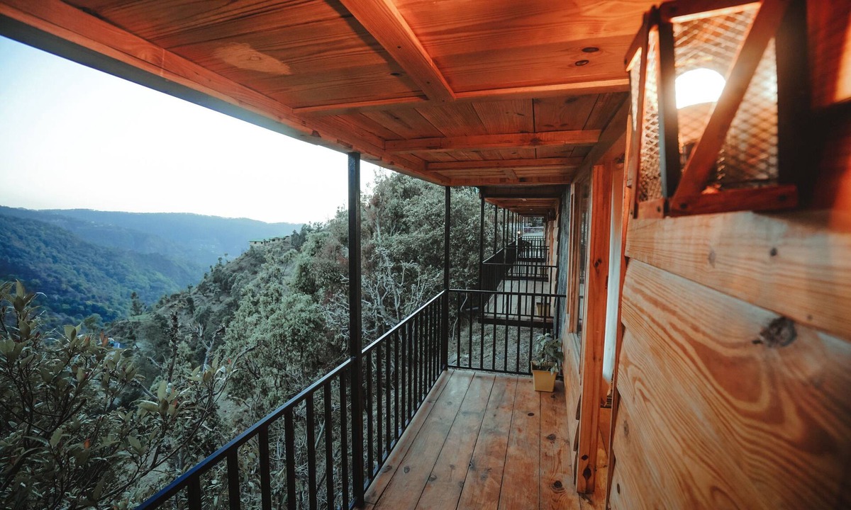 Naina Range Hotel | Minikins - Resorts & Restaurant
