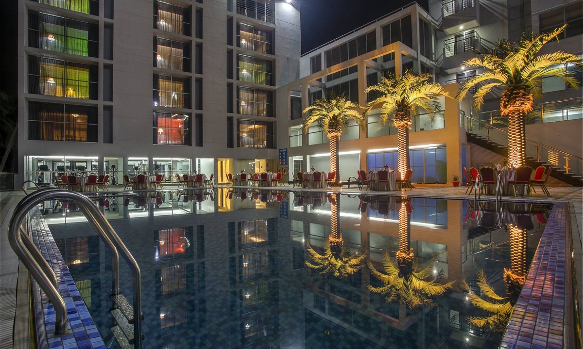 Bogra Hotel | Momo Inn