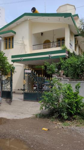 Tiruvannamalai House | Mount Paradise guest house