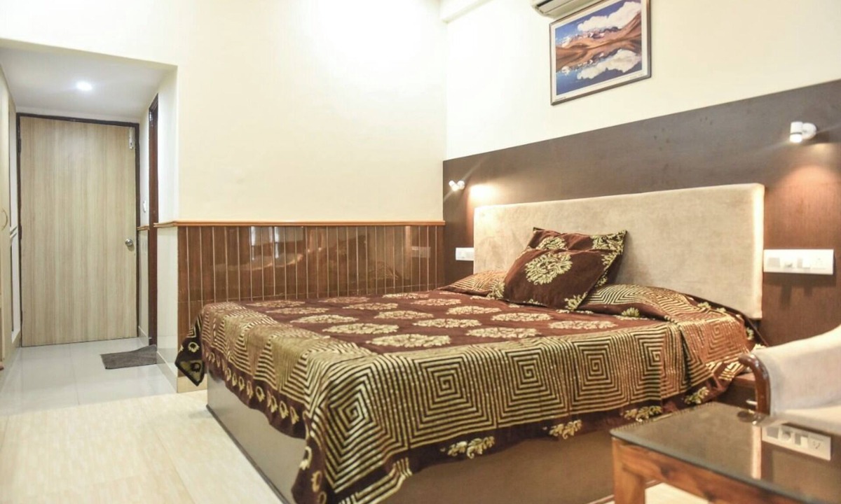Mandi Hotel | Munish Resorts