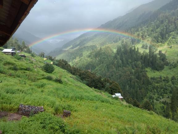 Kullu House | Muzik Cafe and Homestay