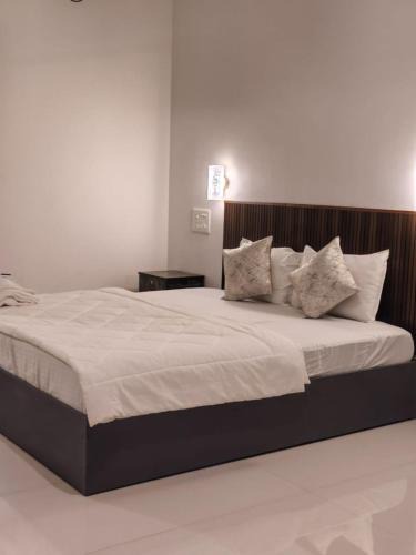 Varkala Hotel | Myday Inn by Znormhomes