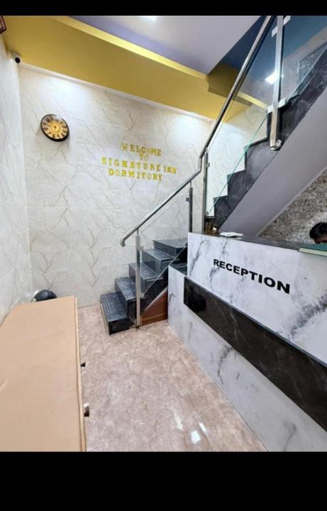 Mumbai Hostel | New Signature Inn Dormaitory