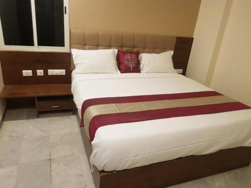 Sector 62 Hotel | Noida Park Residency
