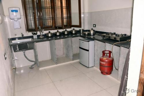 Gomti Nagar House | Noor Villa, Your Home Away From Home