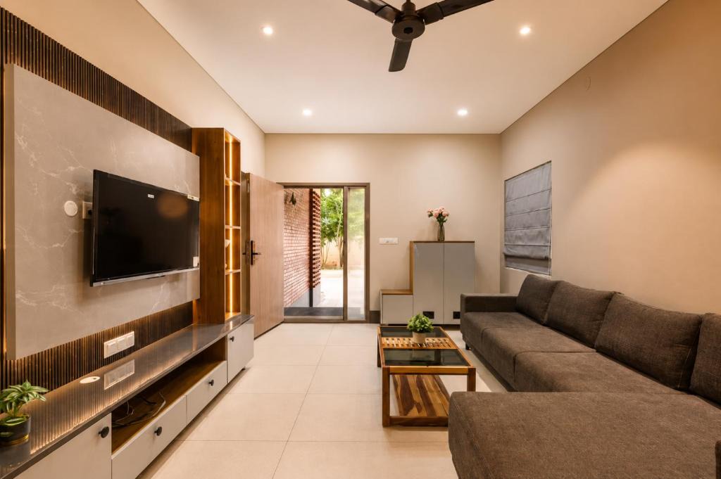 Devanahalli Apartment | OrionRosewood Villa by RedOlive3BHKACNr Airport
