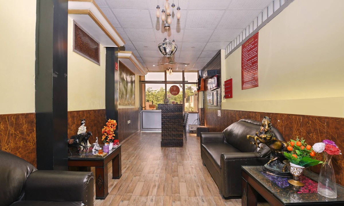Dehradun Hotel | OYO 4069 Morning Star