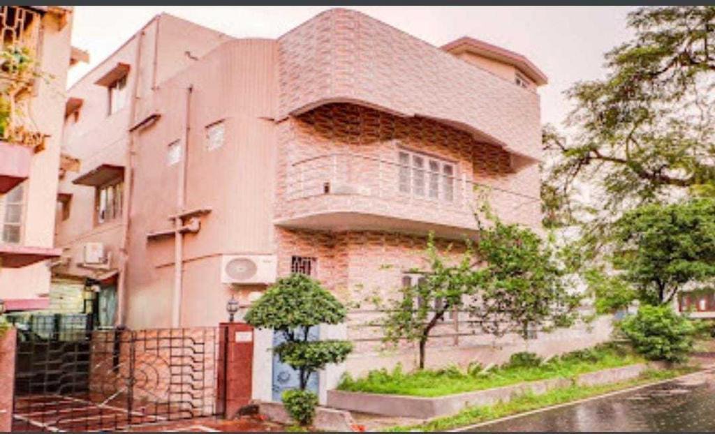 Sector II Hotel | OYO Roomssolution