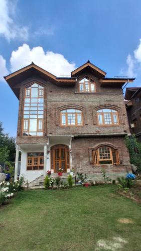 Brein House | peacenest homestay