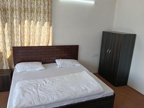Munsyari House | Peakora homestay