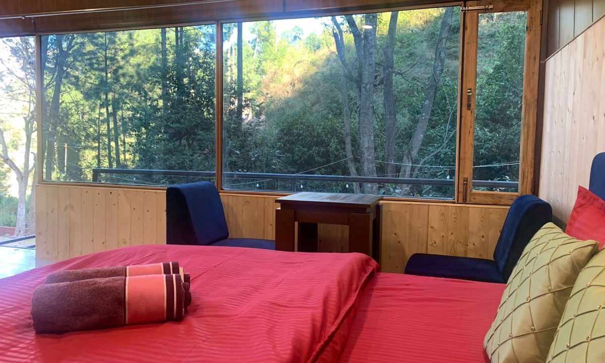 Dharampur Hotel | Pine Trails Jungle Camp