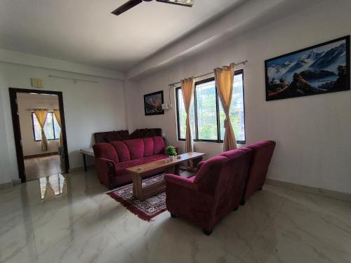 Siliguri Bed & Breakfast | PnH Stays