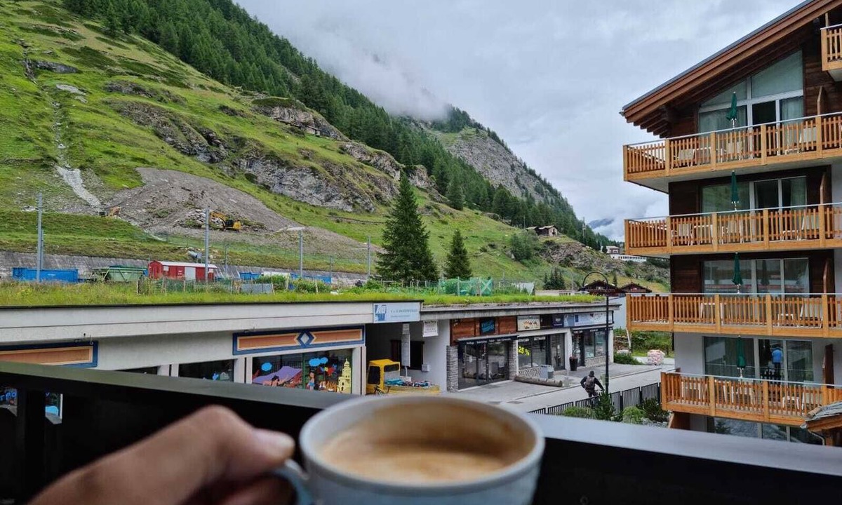 Manali Hotel | Pravara Cottages