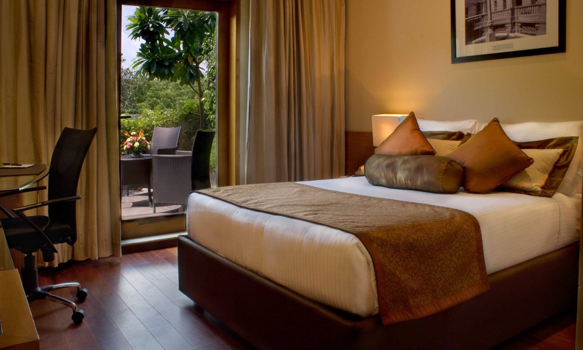 Connaught Place Hotel | Radisson Blu Marina Hotel Connaught Place