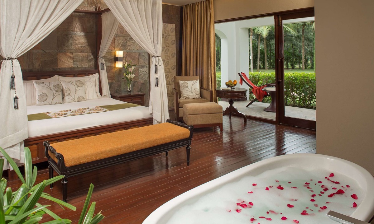 Mahabalipuram Resort | Radisson Blu Resort Temple Bay Mamallapuram