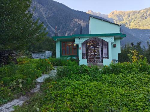 Kalpa House | Riverside Retreat Homestay