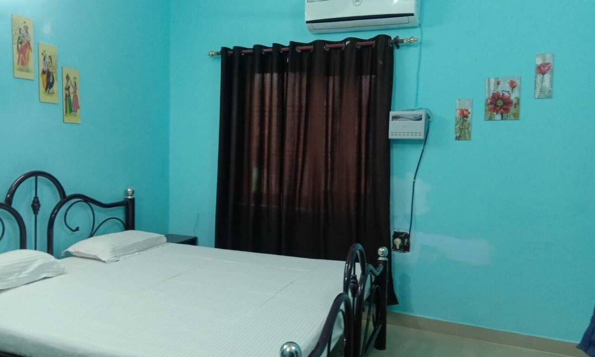 Mohangarh House | Room-janardan Homestay Lucknow
