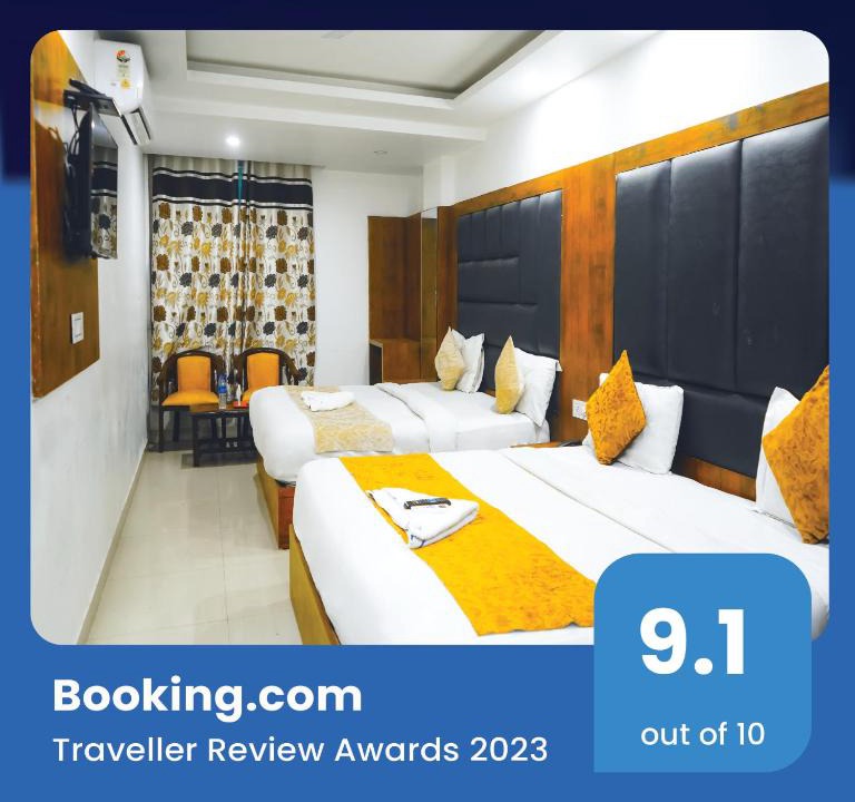 Mahipalpur Hotel | Roomshala 053 Tej Palace - Near IGI Airport Delhi