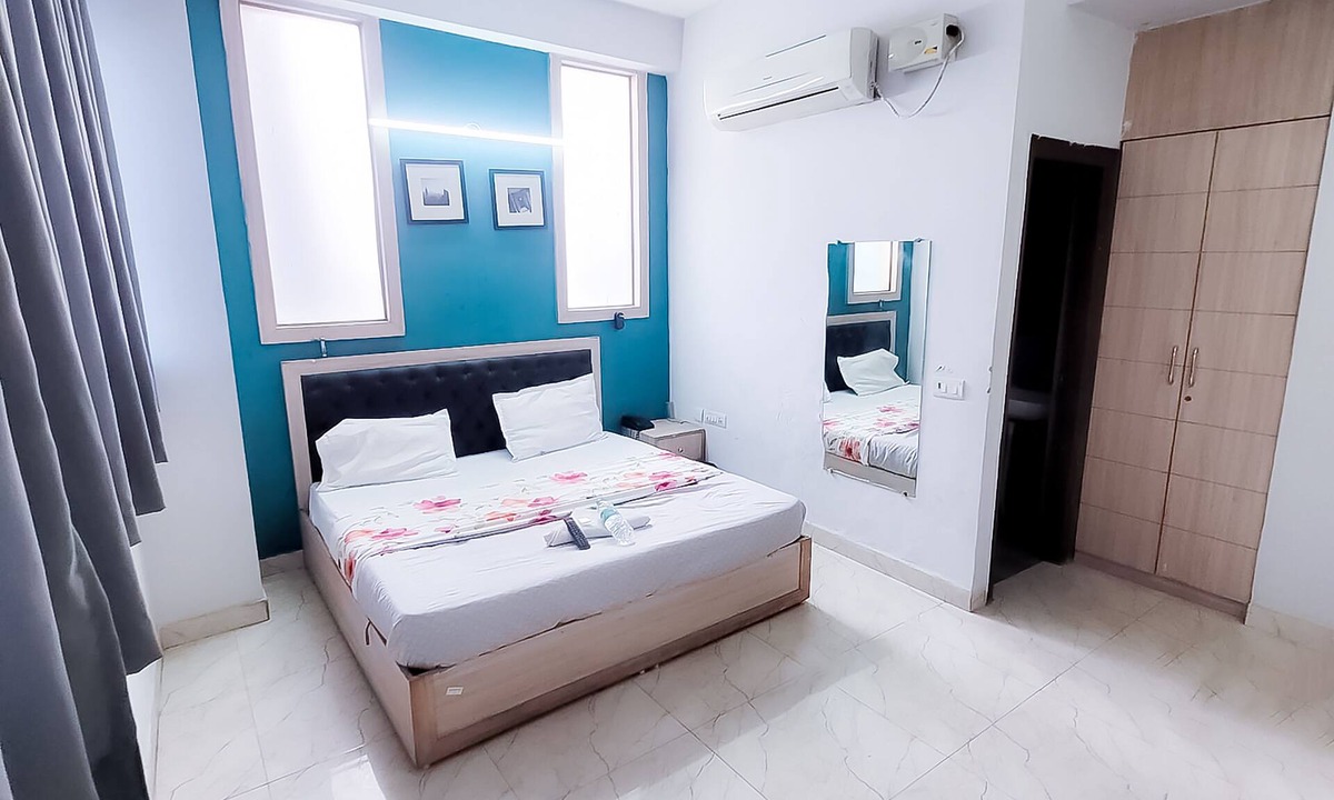 New Delhi Hotel | Roomshala 150 Happy Inn Vinod nagar