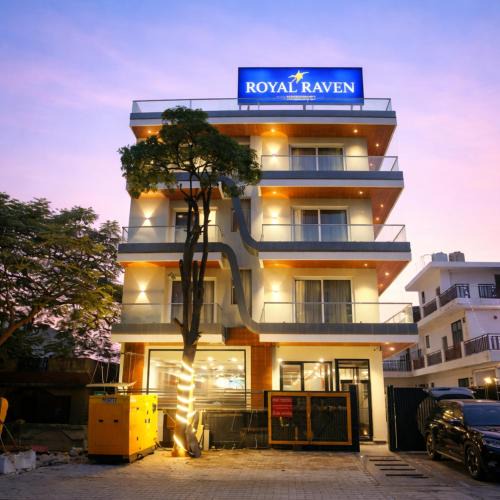 Greater Noida Hotel | Royal Raven Hotel & Banquet' Greater Noida Nearby India Expo Centre & Mart