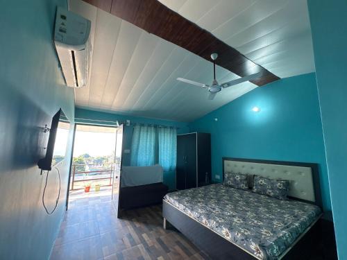Jakh Hotel | Rudraksh Hotel and restaurant