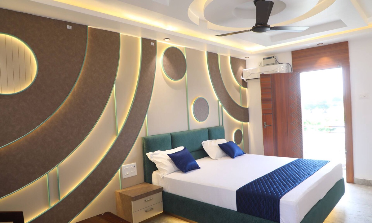 Dindigul Hotel | Sabari Residency