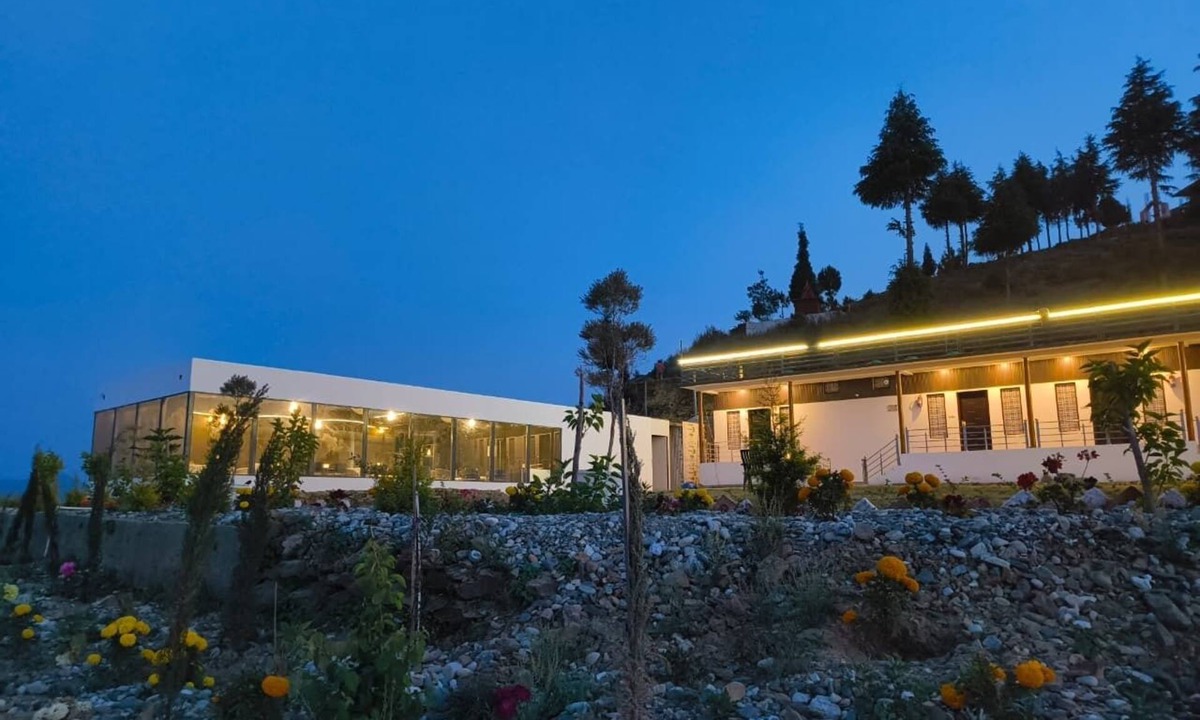 Sirala Hotel | Samlaun