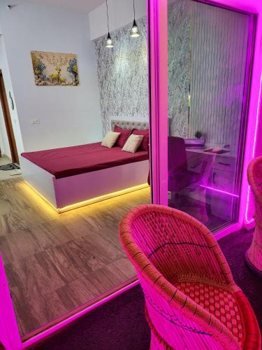 Greater Noida Apartment | Serene Stays