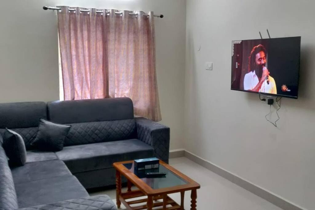 Hyderabad Apartment | Servostay Hafeezpet - 2 Bhk Fully Furnished Flat at Ground Floor