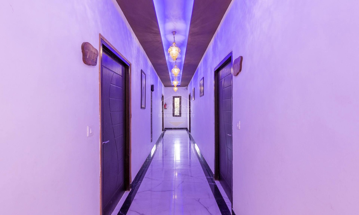 Bail Parao Hotel | Seven Corbett Resort