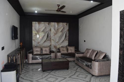 Katra House | Sharda Retreat Vaishnodevi