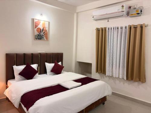 Ujjain House | Shiv Aaradhya Home Stay, Mahakaleswar Temple Only 2 Km