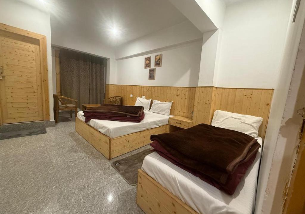 Badrinath House | Shri Maheswar guest house