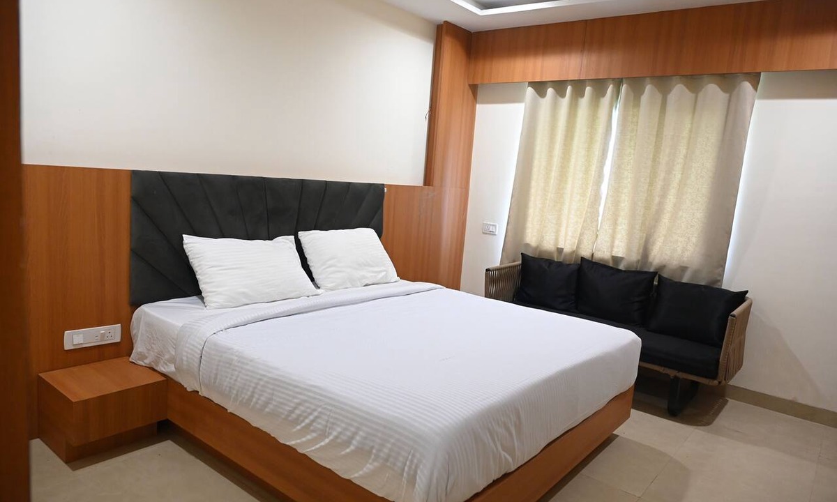 Barnagar Hotel | Shubh Ratna Resort