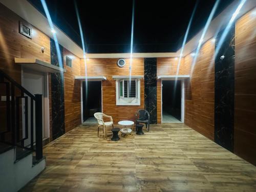 Prem Nagar Apartment | SHUKLA Homestay 1