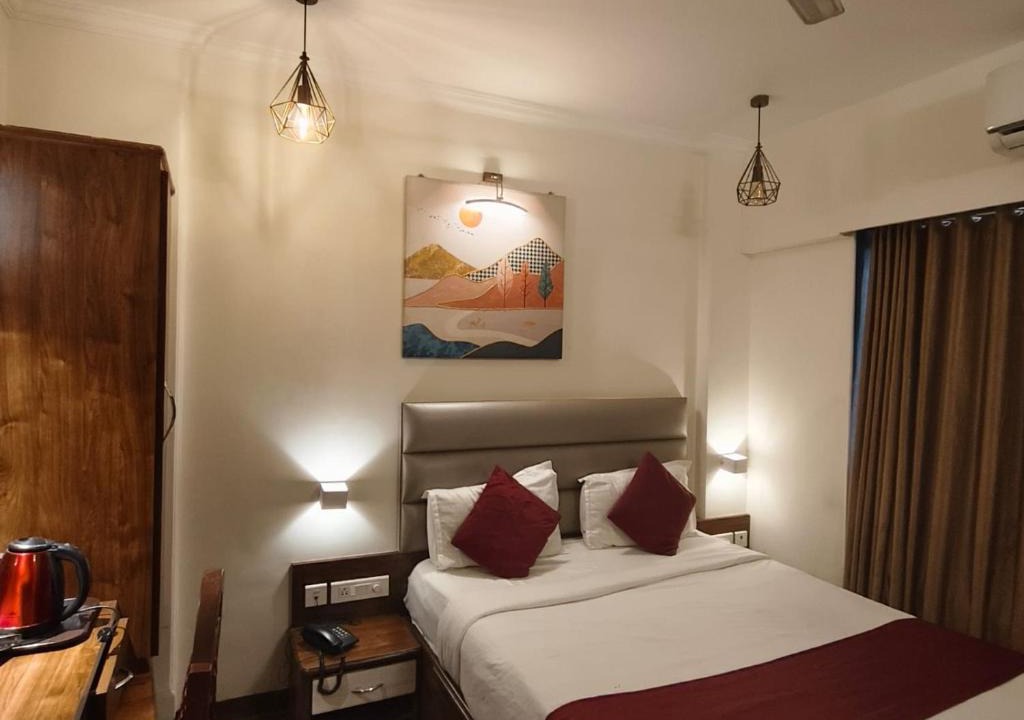 Vashi Hotel | Sienna Suites