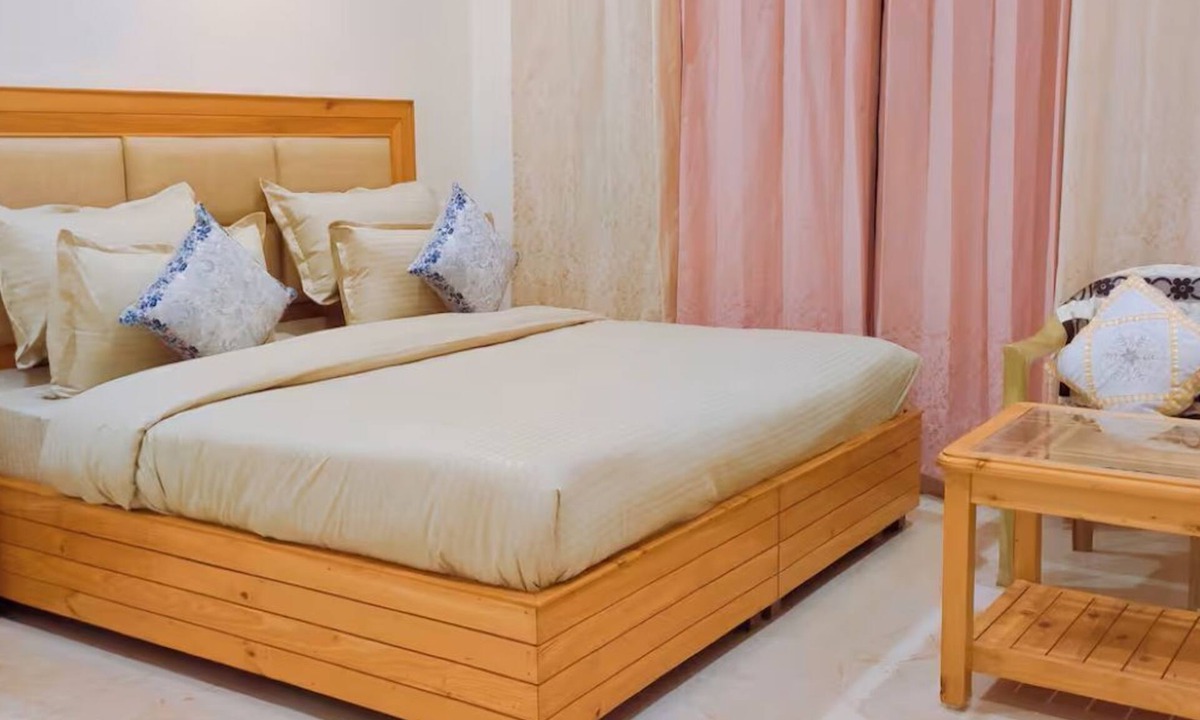 Naddi Bed & Breakfast | Silk Route Deluxe Valley View Room With Balcony