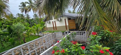 Mettupalayam Resort | Silver cliff