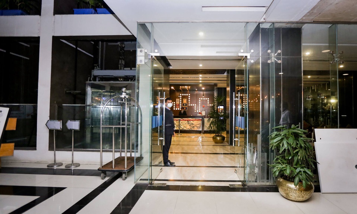 Dhaka Hotel | Sky City Hotel Dhaka