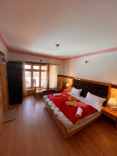 Leh Hostel | Sky land guest house