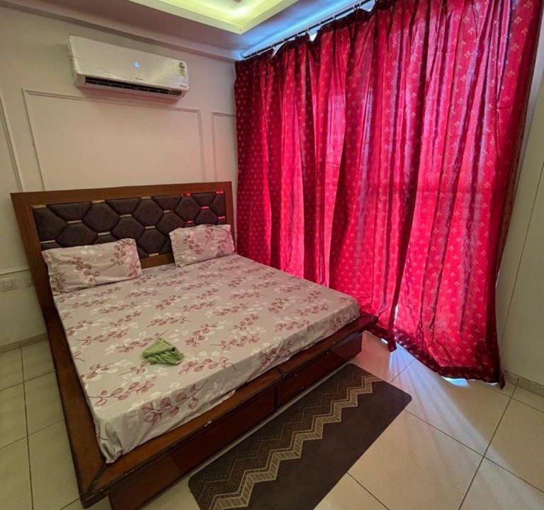 Zirakpur Bed & Breakfast | Skylines Zirakpur
