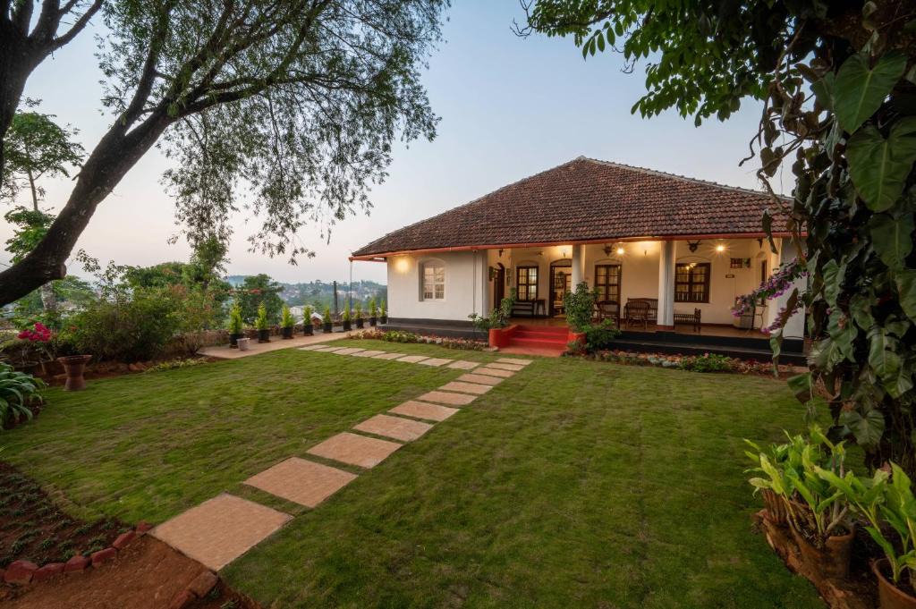 Stuart Hill House | Sliceinn Escapes Pushpanjali - Madikeri, Coorg