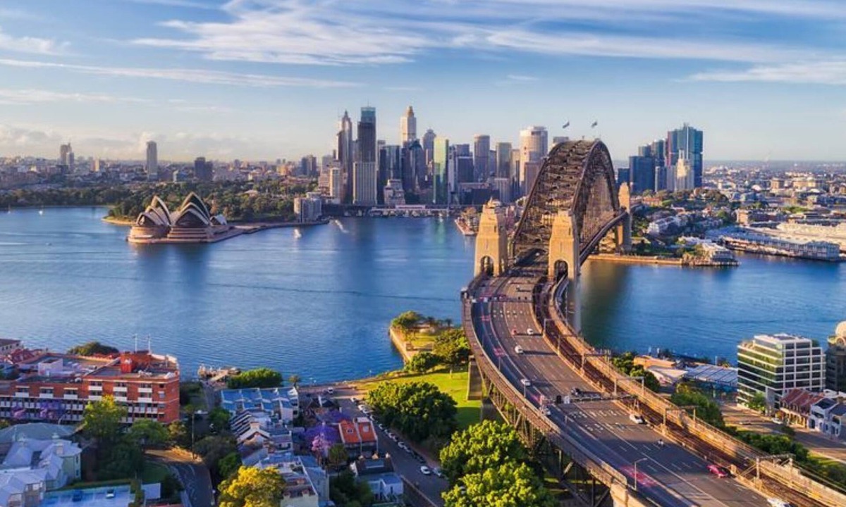 Chinatown Apartment | Spacious 2 Bedroom Apartment @ Castlereagh Street, Sydney CBD