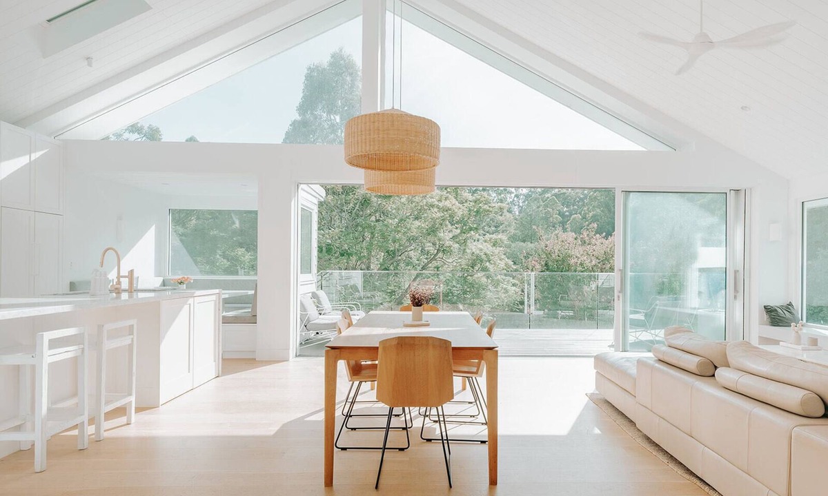 Ryde House | Spacious family Hamptons home with creek and bush surrounds, 12 km from city
