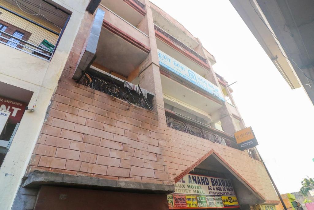 Aligarh Hotel | SPOT ON Hotel Anand Bhawan
