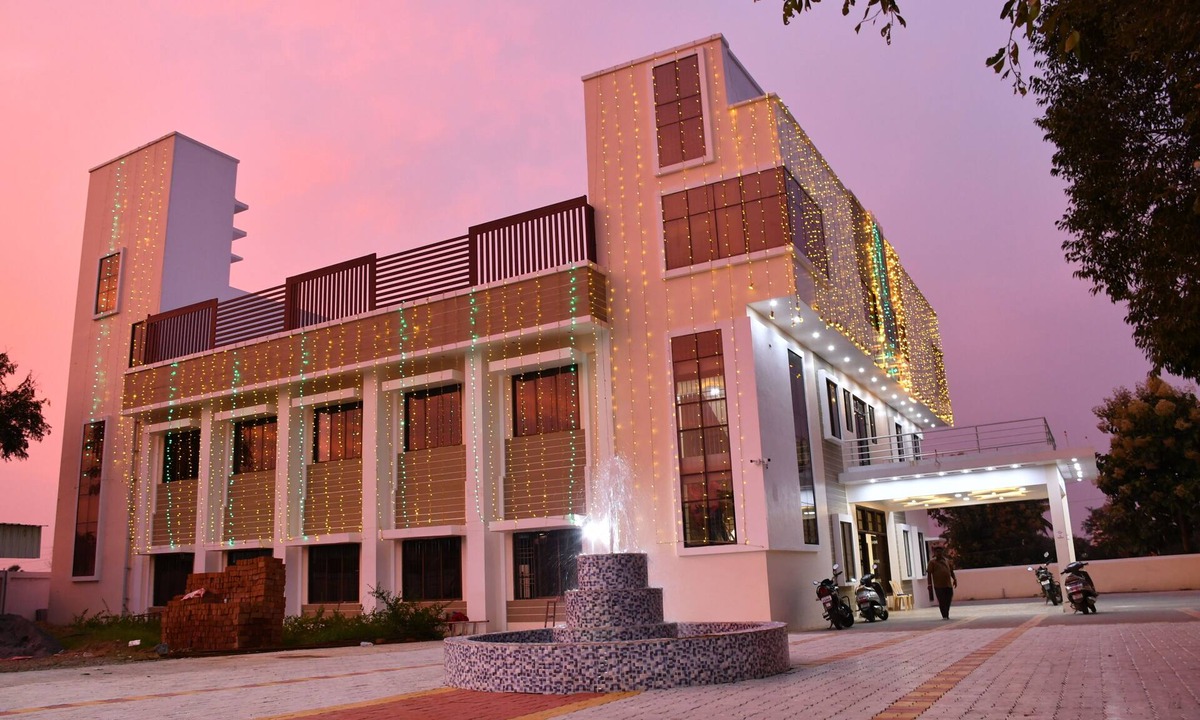 Tiruvannamalai Hotel | SRI VIJAYBALAJI MAHAL