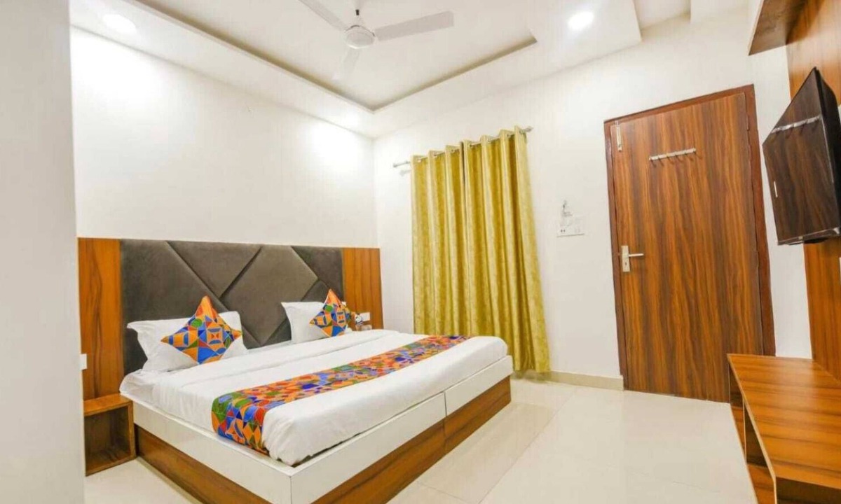 Amritsar Hotel | SSR STAY NEAR GOLDEN TEMPLE