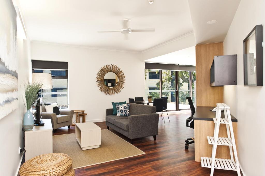 Crawley Apartment | St Catherine's on Park