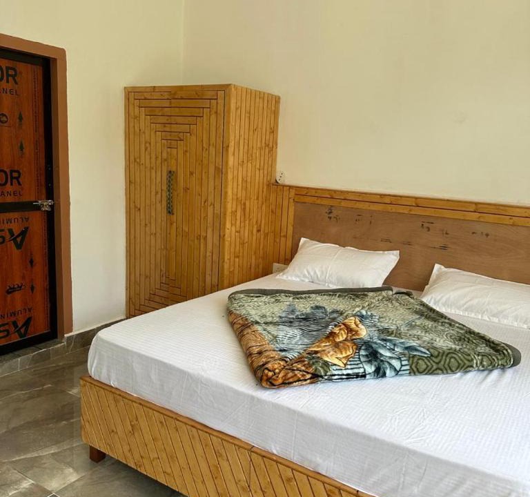 McLeod Ganj Apartment | Stargazer's homestay balh village