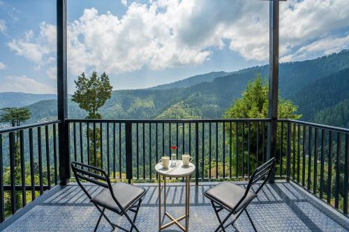 Shimla Villa | StayVista at Eastbury